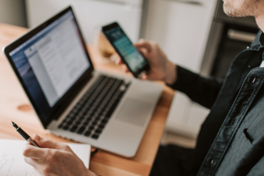 arvuti ja nutitelefon