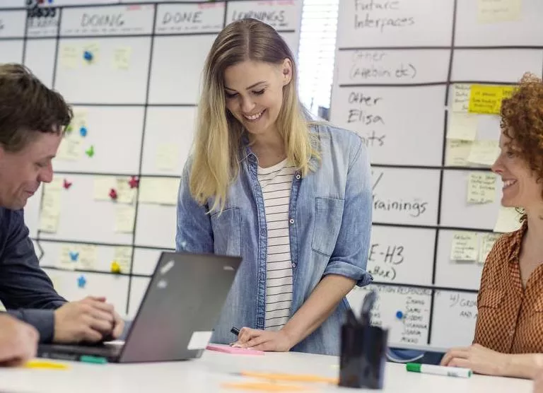 Ajujahi Top 100 tõi pitch'ima nii vanad kalad kui värskelt ideeni jõudnud tiimid