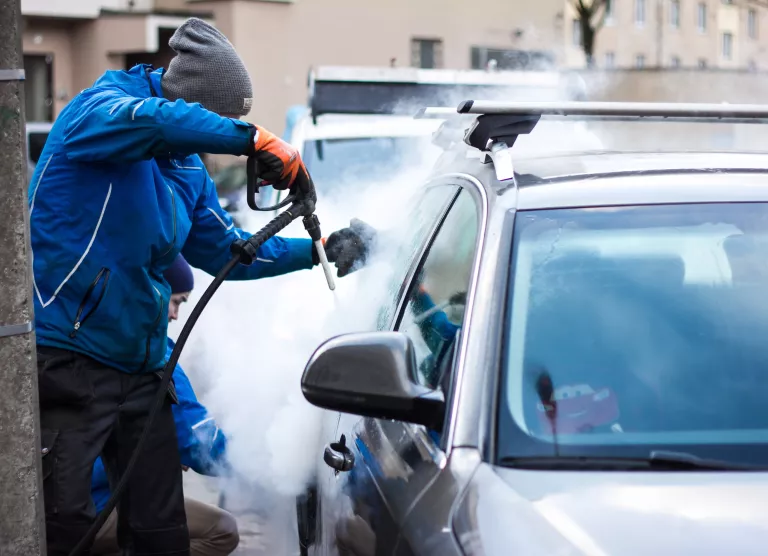 UpSteam liikuv autopesu