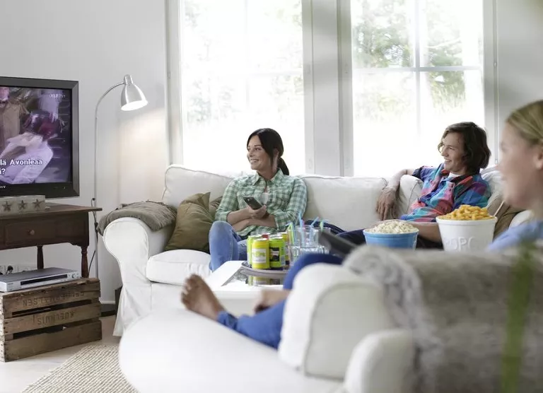 Elisa Elamus üle õhu