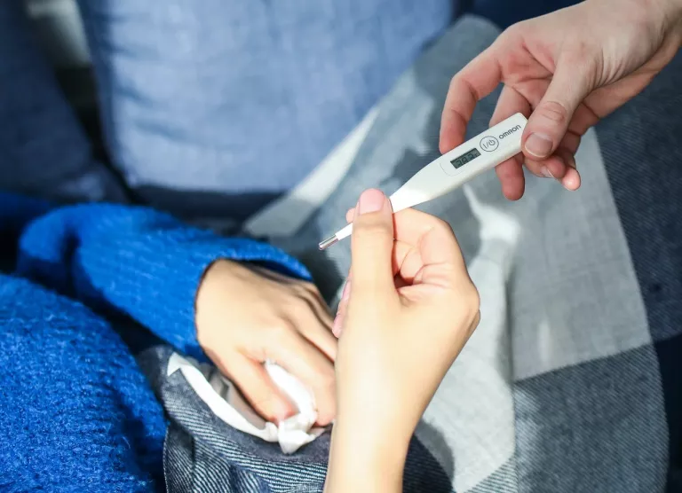 Elisa uued nutipaketid toovad arstiteenuse koju kätte