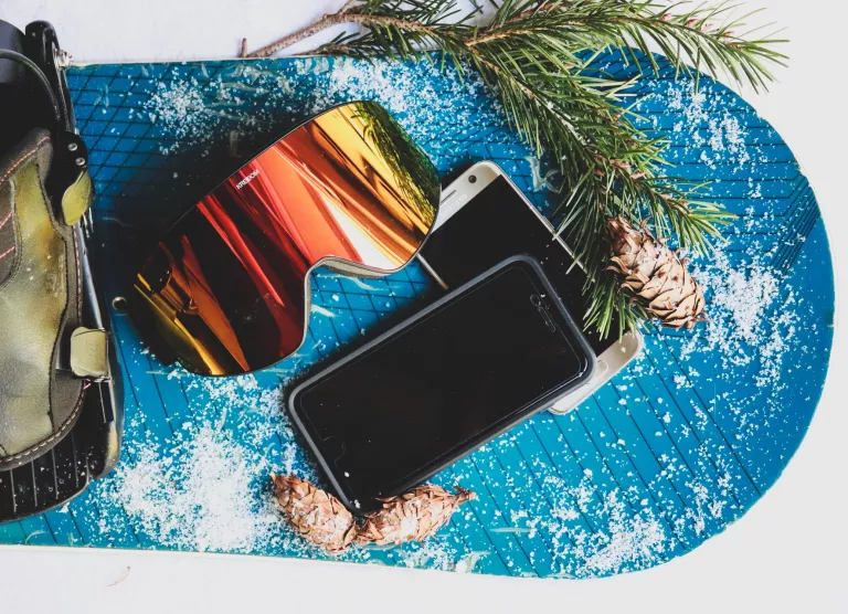 Krõbe pakane on käes: kuus nippi kuidas oma nutitelefoni külma eest kaitsta!