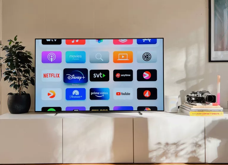 Elisa nutinõu: kas kallil ja odaval teleril on tänapäeval veel üldse mingit vahet? 