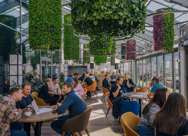 Elisa: jätkusuutlikke ideid viljelevad startupid võistlevad Ajujahi TOPis