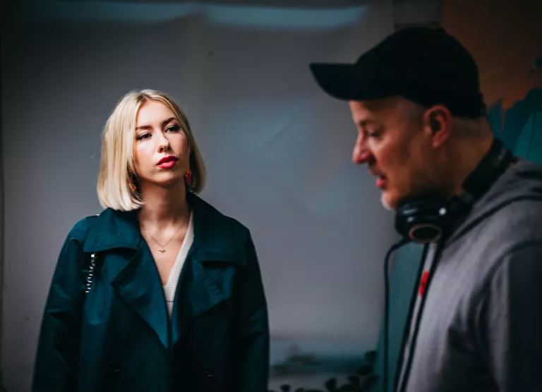 Käimas on Elisa uue sarja “Täiuslik sõbranna” võtted