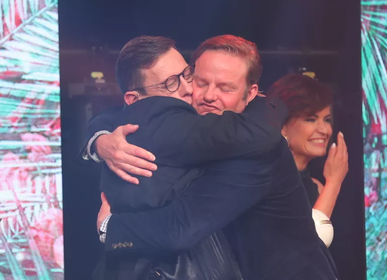 Originaalsarja “Papsid” tunnustati parima telesaate/-seriaali tiitliga