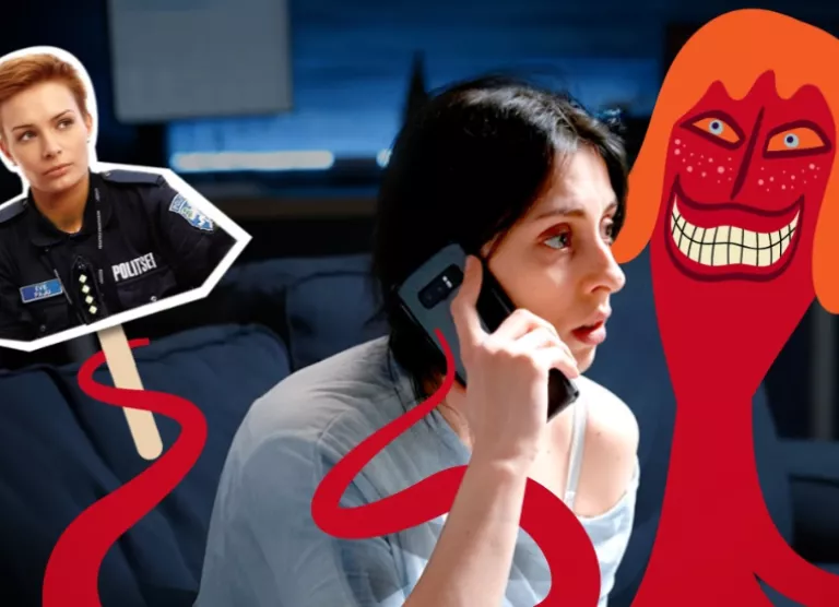 Naine telefonikõne vastu võtmas