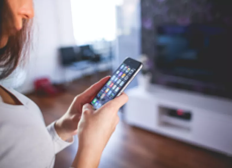 С телефона на большой экран - как?